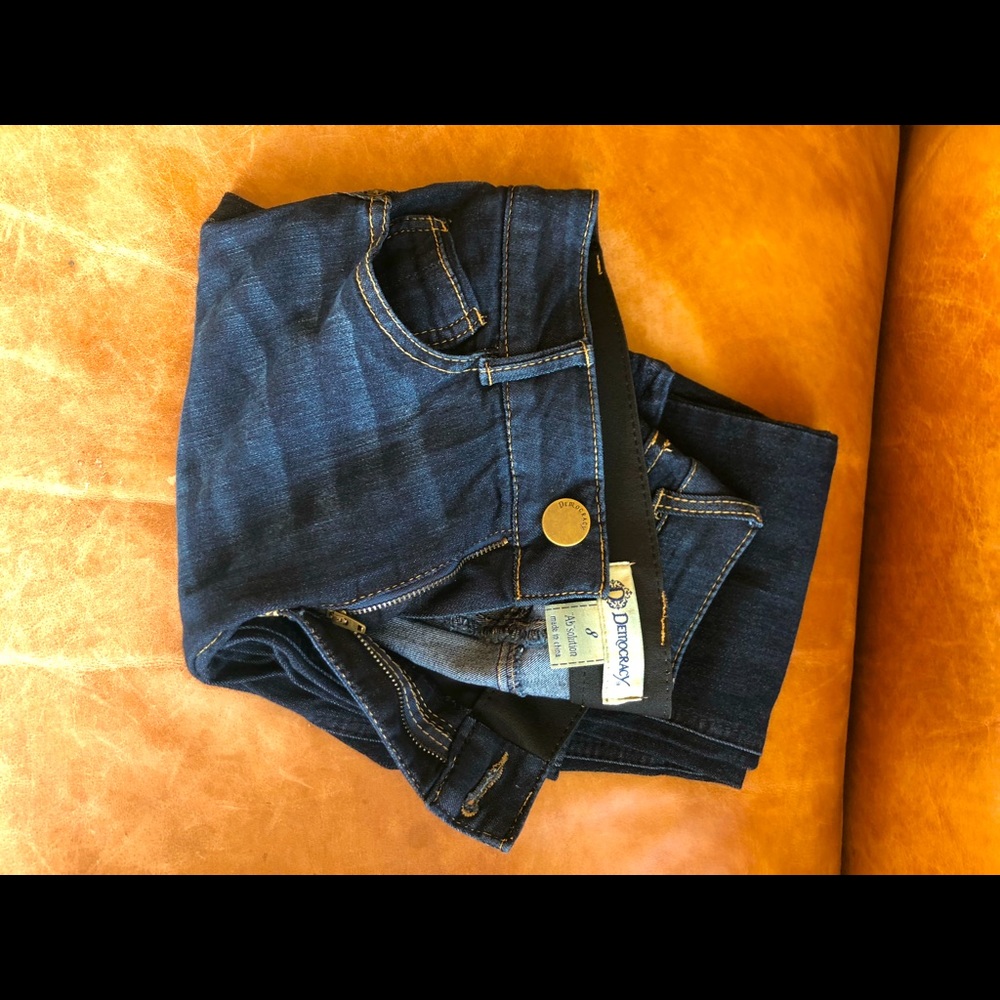Size 8 Democracy bootcut jeans